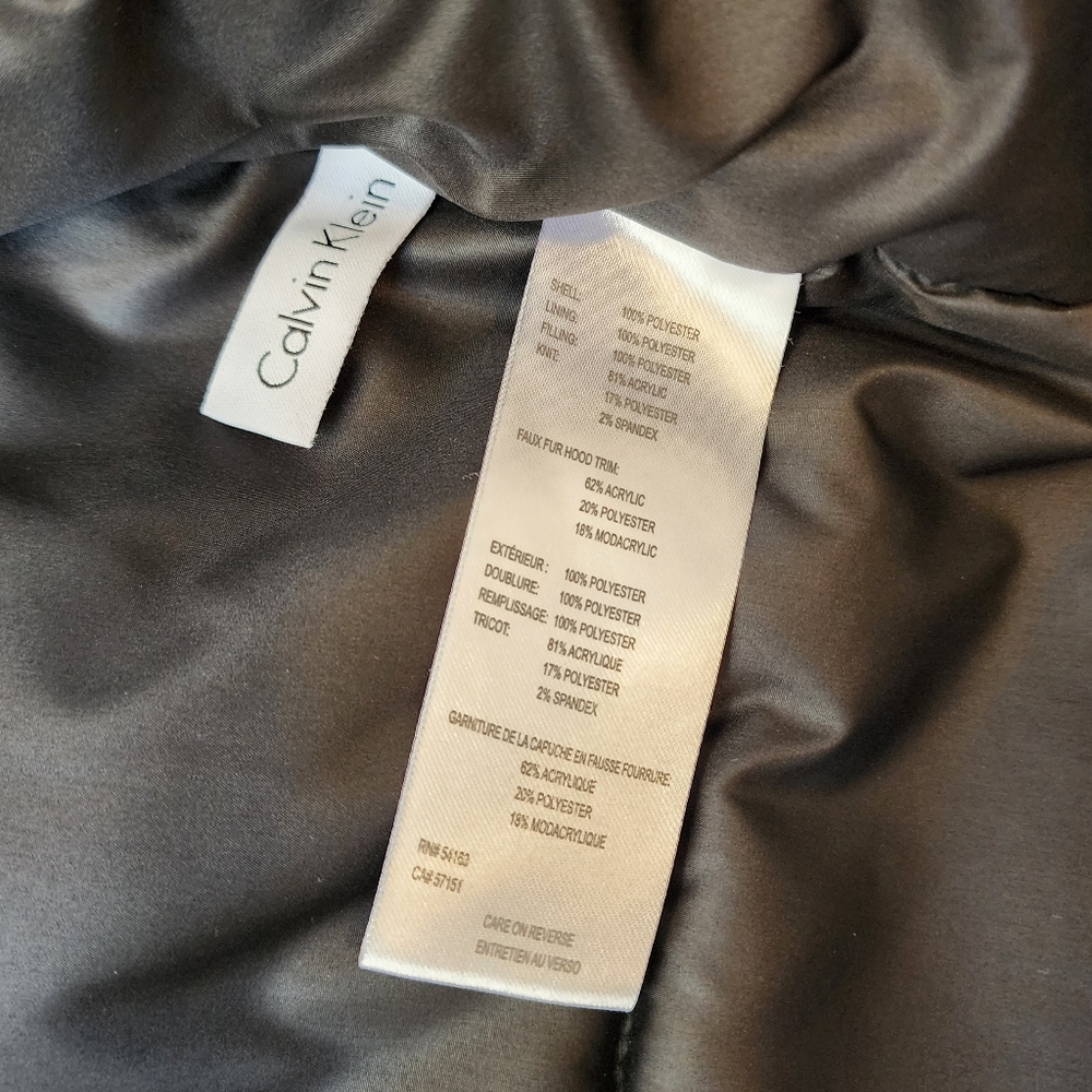 Calvin Klein-Men’s Small Navy Blue puffer jacket.Heavy-duty - Picture 8 of 10